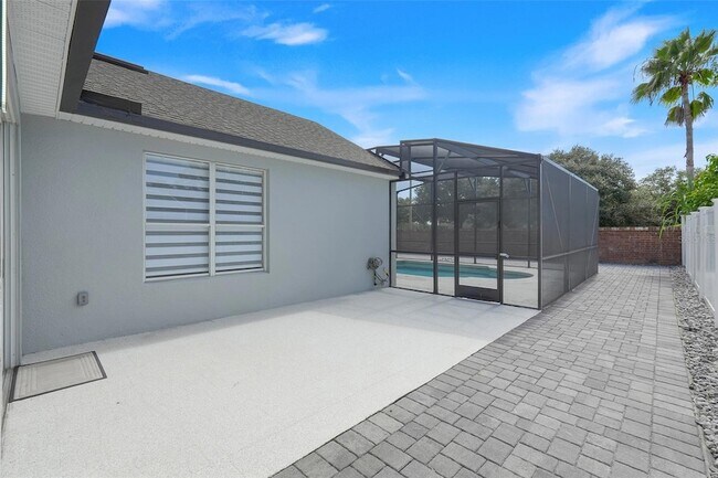 Building Photo - 1420 Sun Meadow Dr