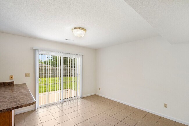 Building Photo - 4302-4304 Cheryl Ct.