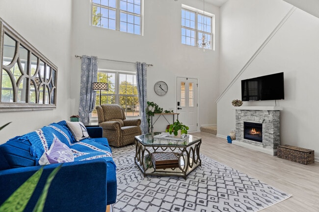 Building Photo - 257 Indian Ridge Ln