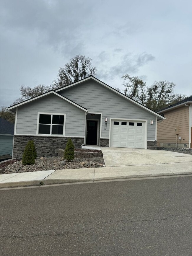 Building Photo - Brand new 2 bedroom 2 bath home in 55+ Community