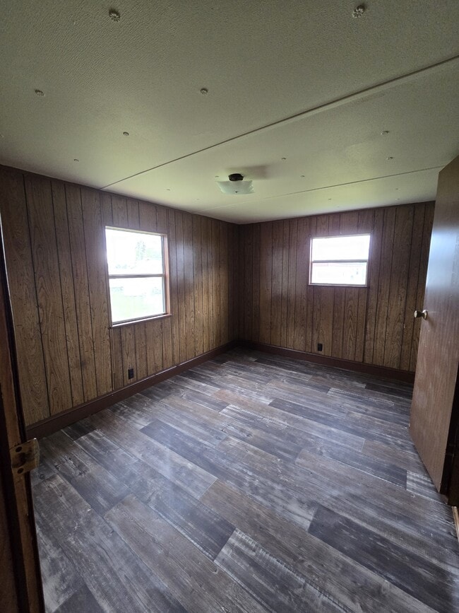 Building Photo - 8582 Rye Patch Rd