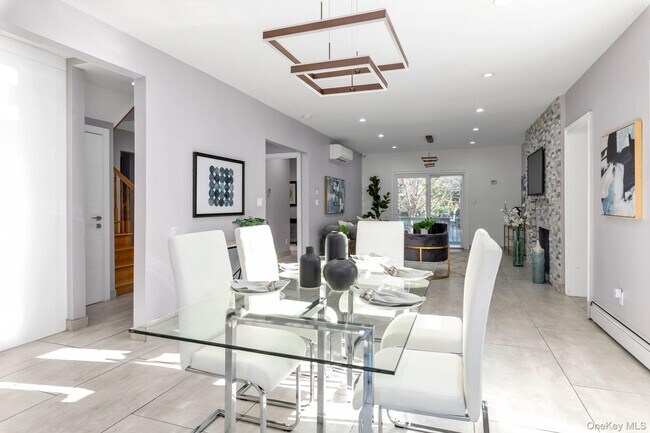 Building Photo - 83-34 116th St