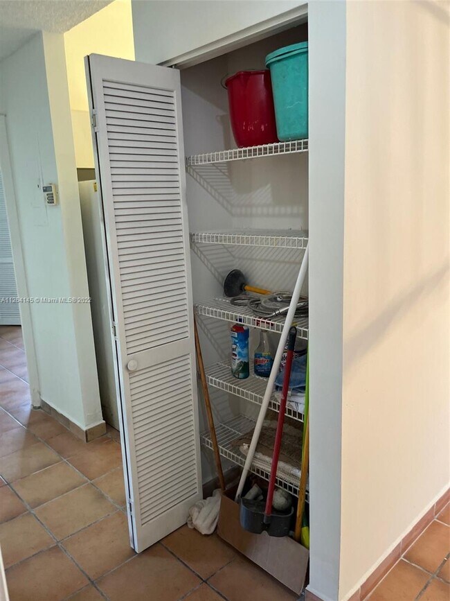 Building Photo - 7515 SW 153rd Ct