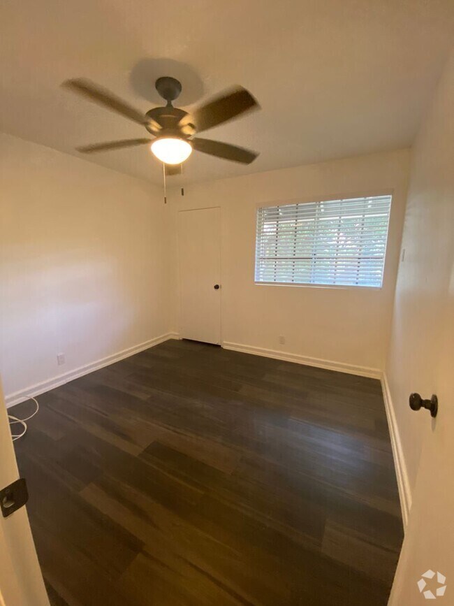 Building Photo - Nice 2 bed/1.5 bath in Kihei Villages