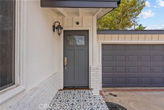 Building Photo - 23036 Burbank Blvd