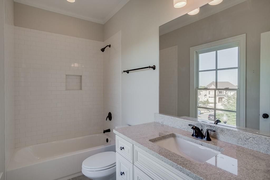 Building Photo - 5869 Chickasaw Ln