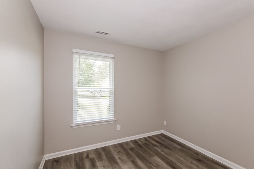 Building Photo - 4204 Compton Ct