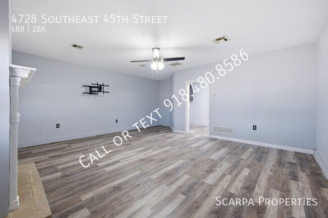 Building Photo - 4728 SE 45th St