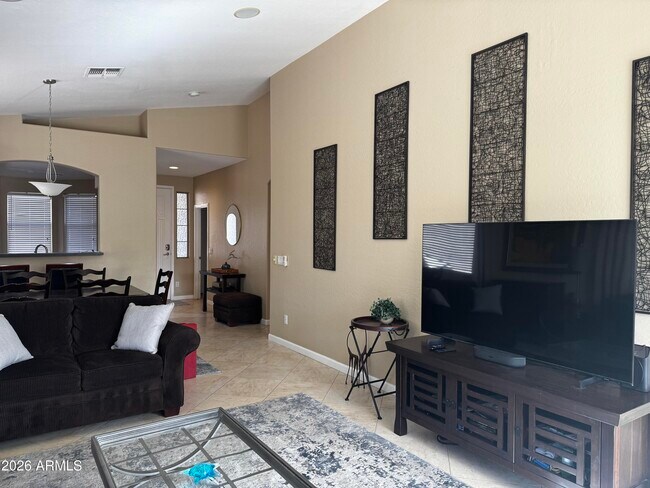 Building Photo - 18131 W Canyon Ln