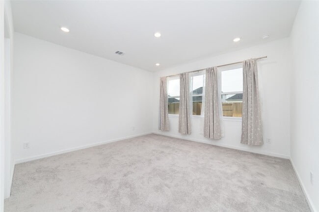 Building Photo - 7227 Cedar Hbr Ct