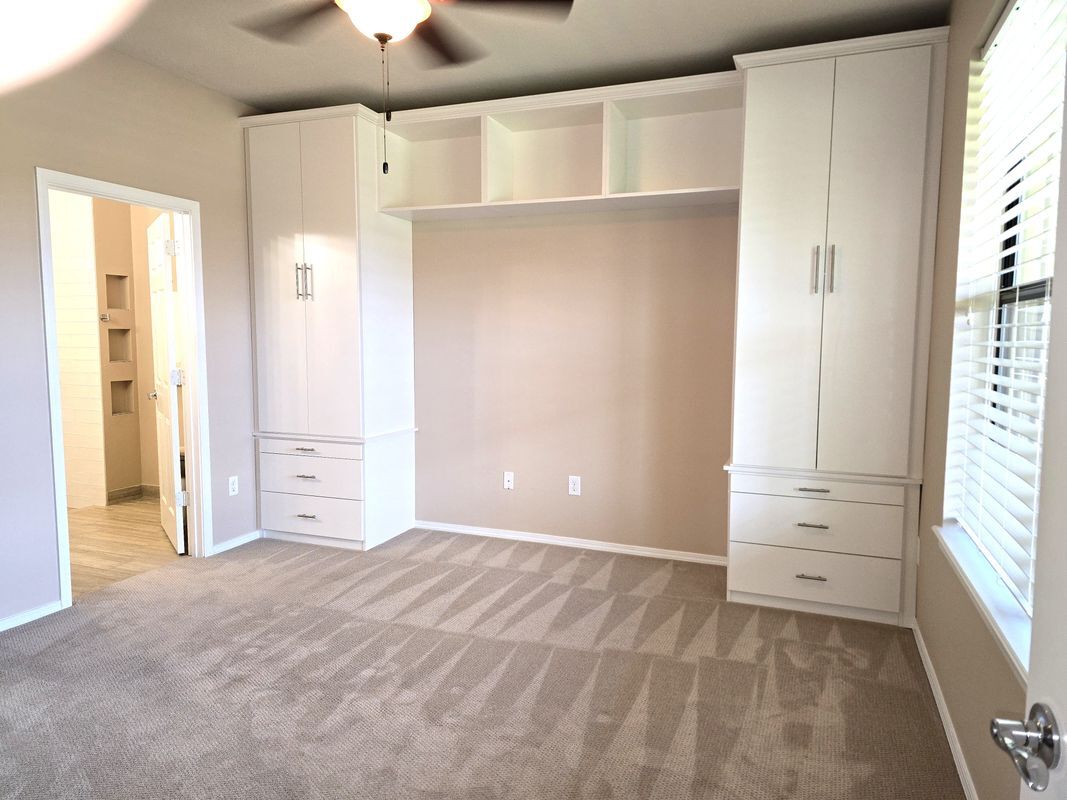 Building Photo - 5646 Sunset Falls Dr