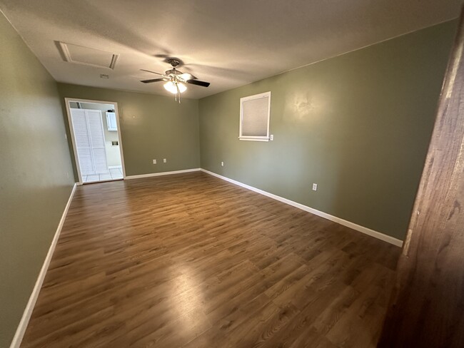 Bonus room - 187 Cedar St