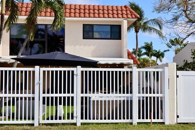 Building Photo - 134 Harbor Cir