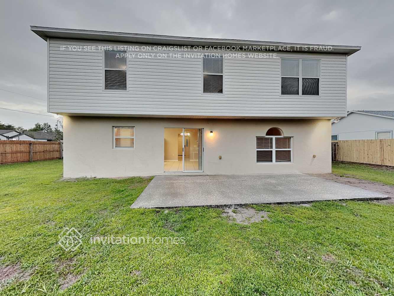 Building Photo - 2073 Hillview Cir