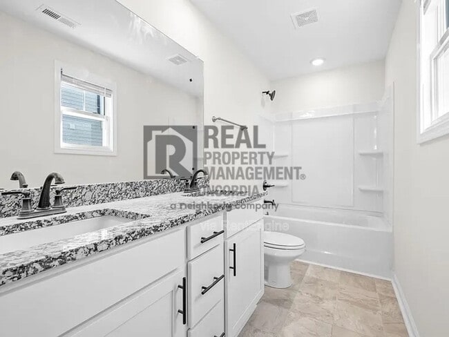 Building Photo - 264 Quarry Overlook Wy