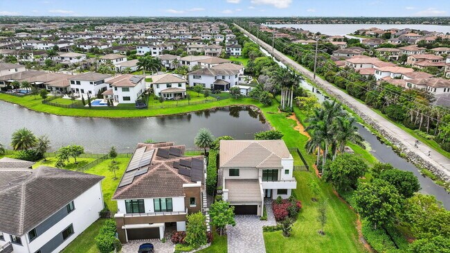 Building Photo - 10990 Oceano Wy