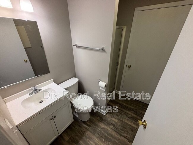 Building Photo - 11881 Hitchcock Dr