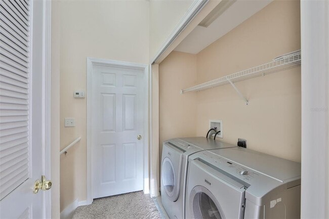 Building Photo - 9805 Carlsdale Dr