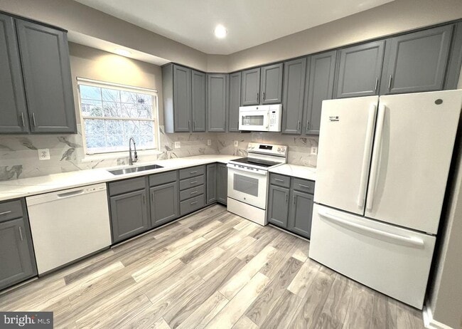 Building Photo - 2035 Madrillon Springs Ct