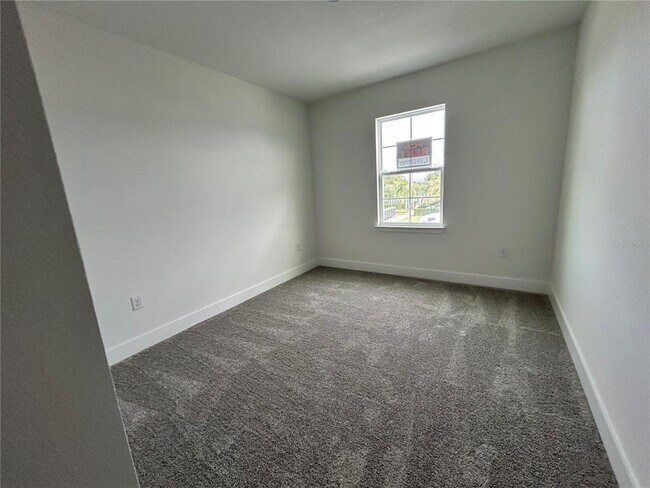 Building Photo - 1130 Desert Candle Dr