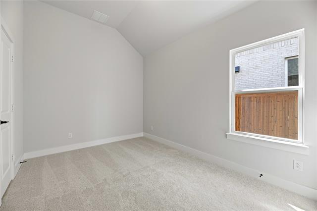 Building Photo - 6104 Lake Brook Dr