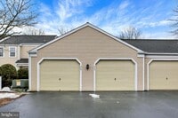 Building Photo - 903 Cambridge Ct