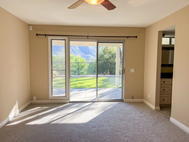 Building Photo - 5458 Softwind Wy