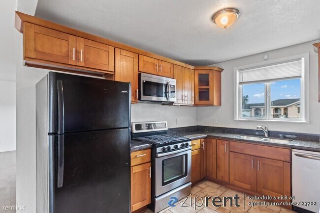 Building Photo - 3 br, 1 bath House - 7136 George Avenue, N...