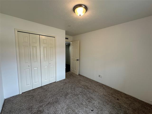 Building Photo - 553 Hightrail Dr