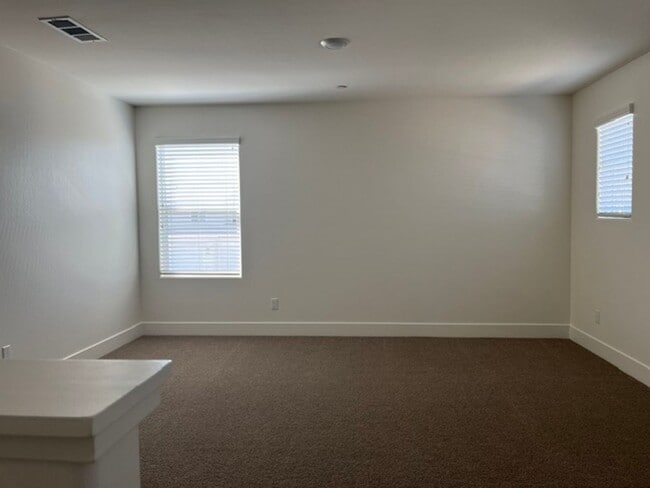 Building Photo - 6520 Acton Ct