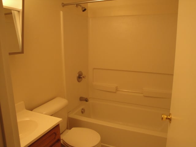 Building Photo - Sharon Woods Apartments