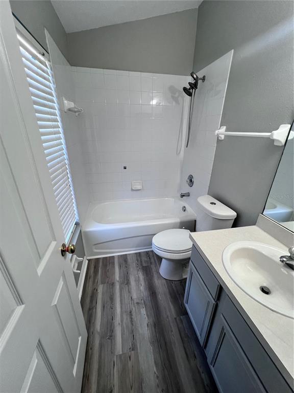 Building Photo - 6259 S Chickasaw Trail