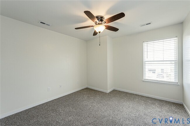 Building Photo - 18353 Palisades Ct