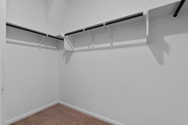 Building Photo - 10613 Ridan Wy