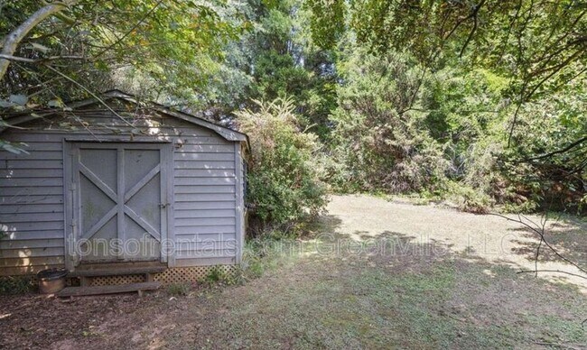 Building Photo - 1016 Old Boiling Springs Rd