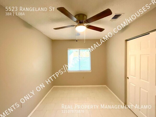 Building Photo - 5523 Rangeland St