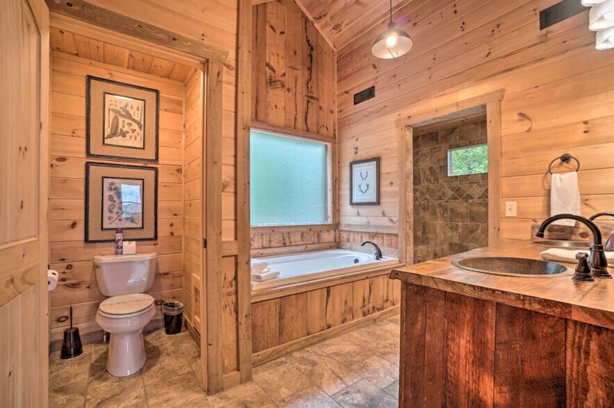 Building Photo - 40 Green Ridge Mountain