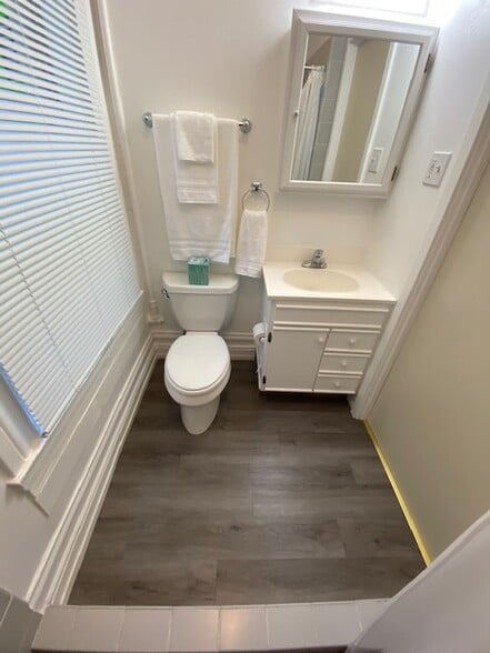 Building Photo - 524 Columbus Ave