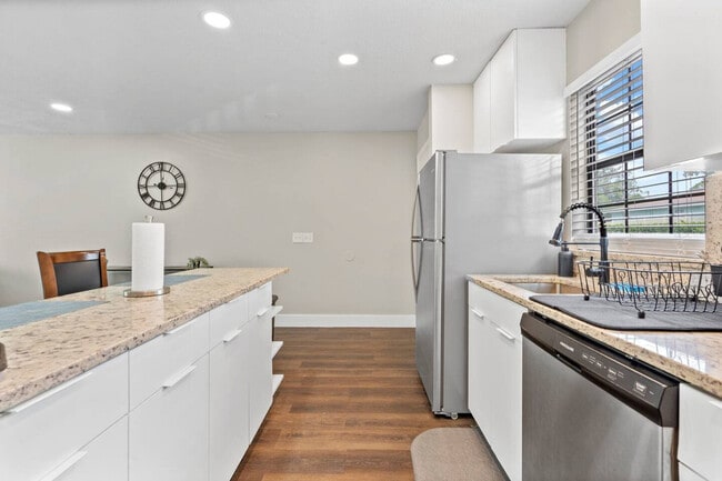 Building Photo - 3715 Legacy Square