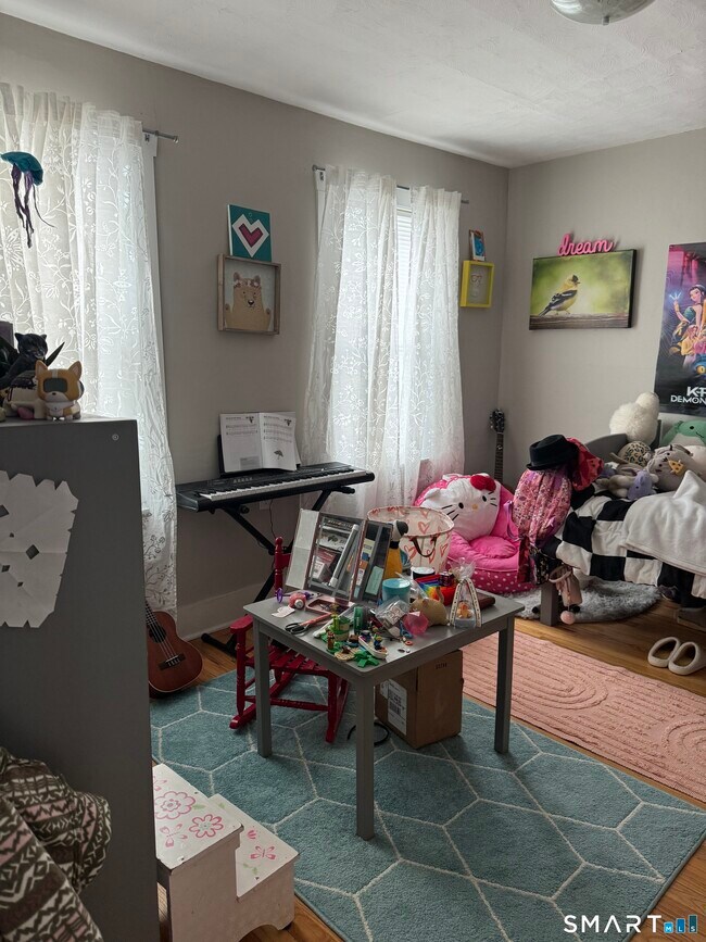 Building Photo - 91 Williams Ave