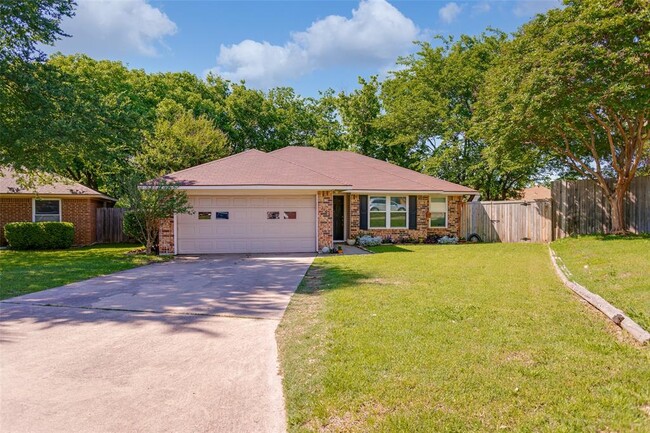 Building Photo - 1106 Lockridge-