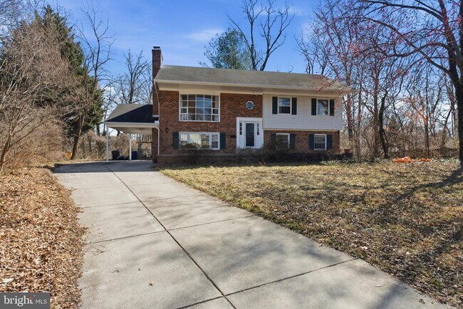 Building Photo - 3343 Slade Run Dr