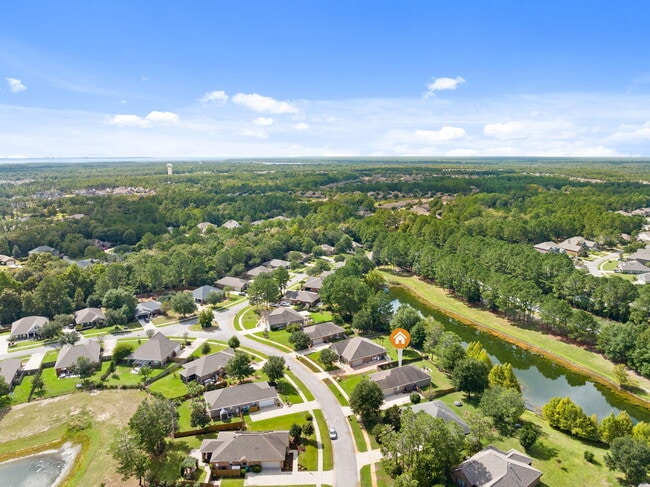 Building Photo - 526 Camellia Ct