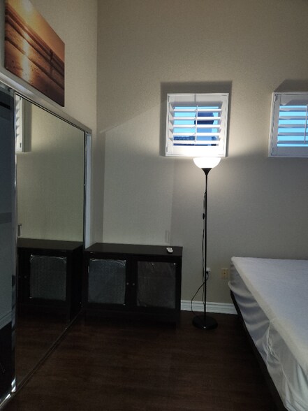 Building Photo - 4175 Executive Dr