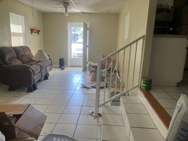 Building Photo - 111 Grassy Key Ln