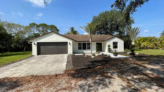 Building Photo - 17548 32nd Ln N