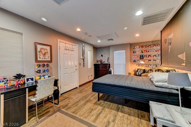 Building Photo - 10212 Stone Briar Ct