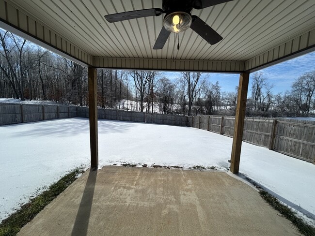 Building Photo - 518 Burgess CT