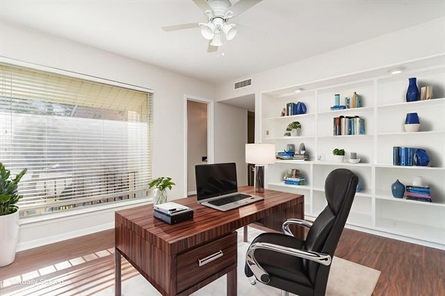 Building Photo - 2945 Country Pl Cir