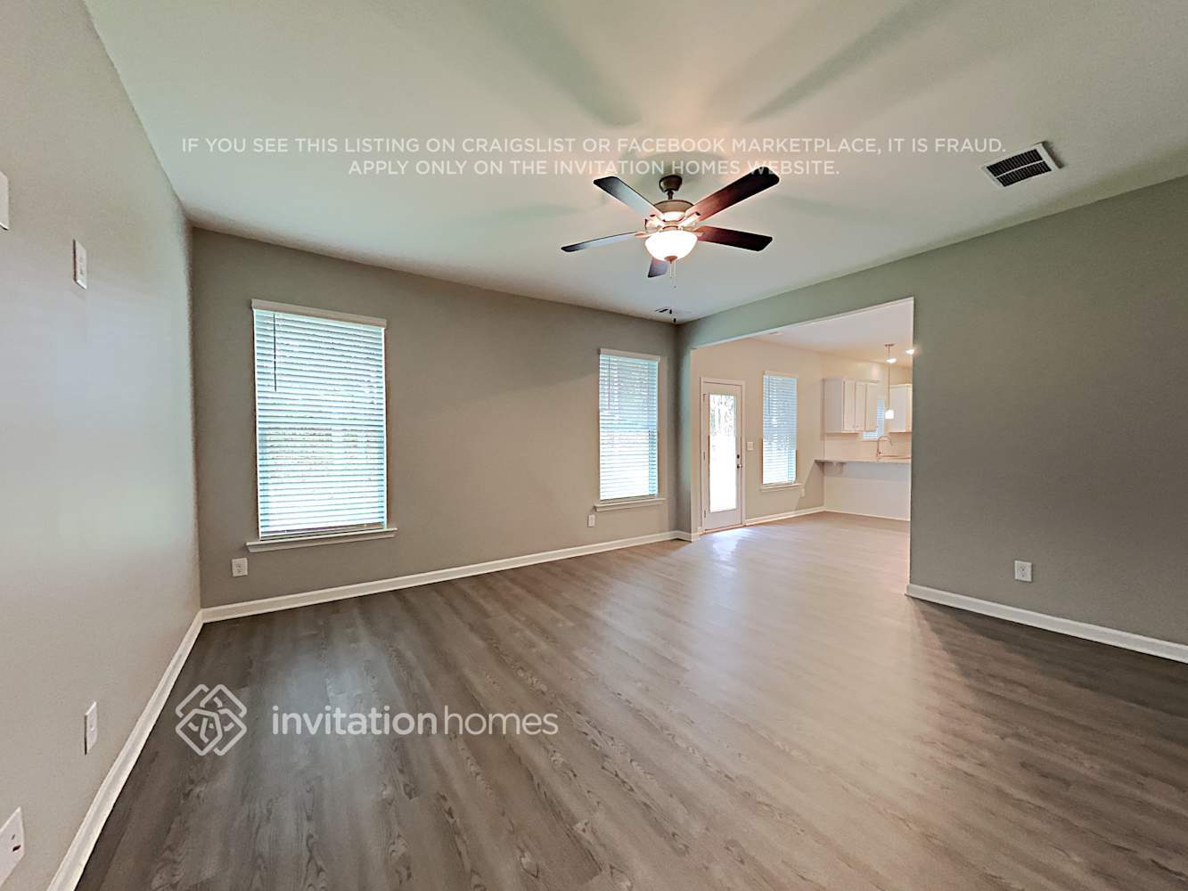 Building Photo - 168 Lantana Crossing